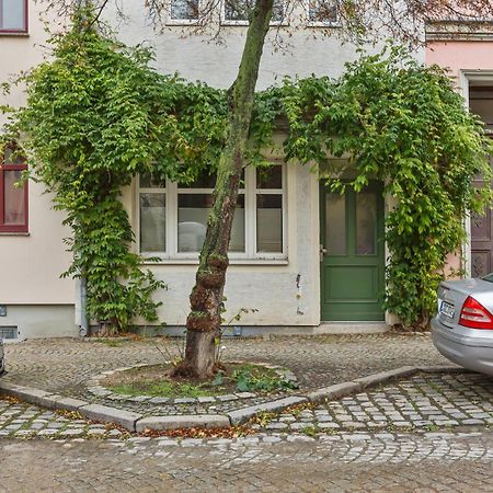 Pet Friendly Apartment In Naumburg With Kitchen Exteriér fotografie