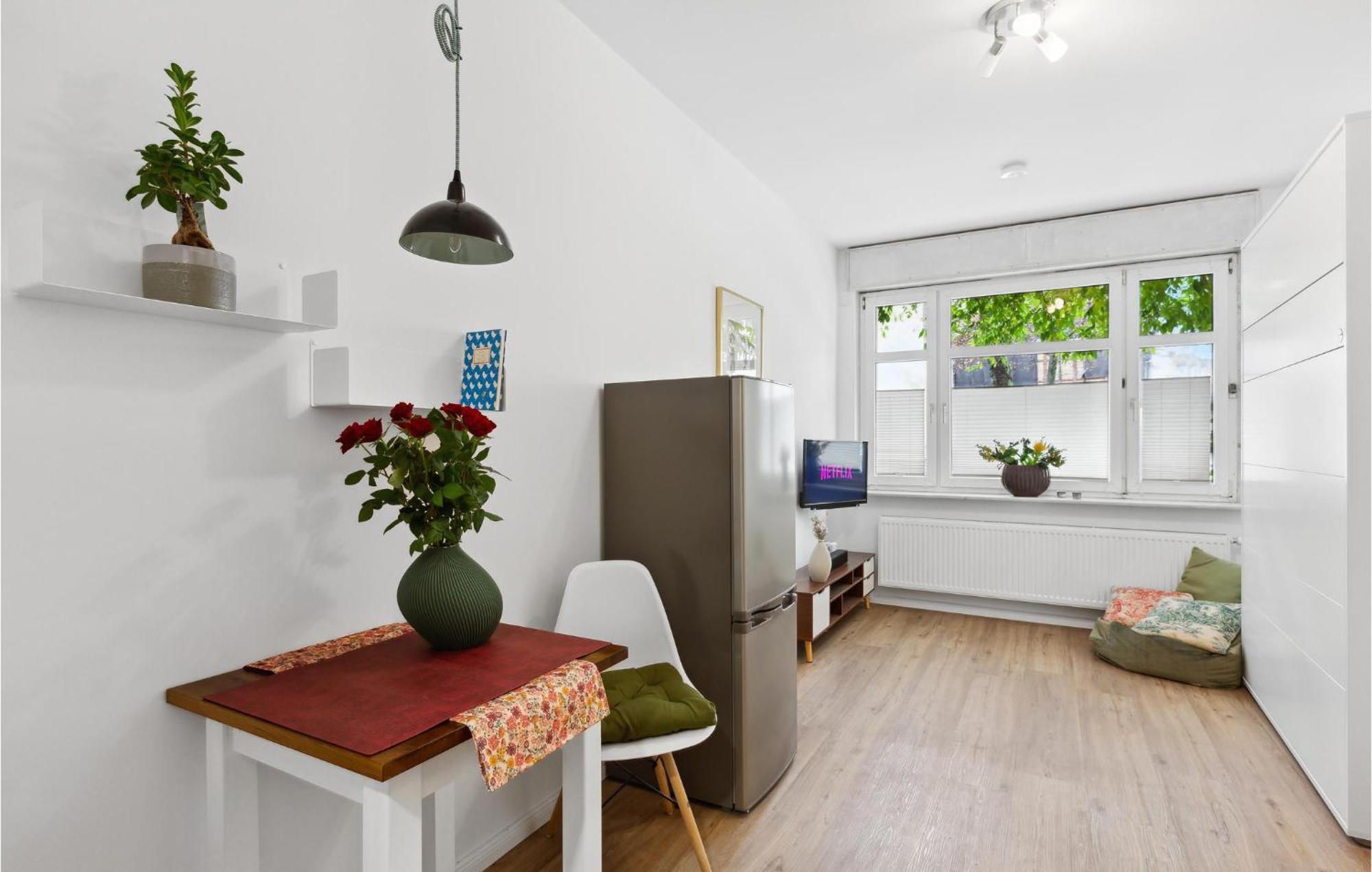 Pet Friendly Apartment In Naumburg With Kitchen Exteriér fotografie