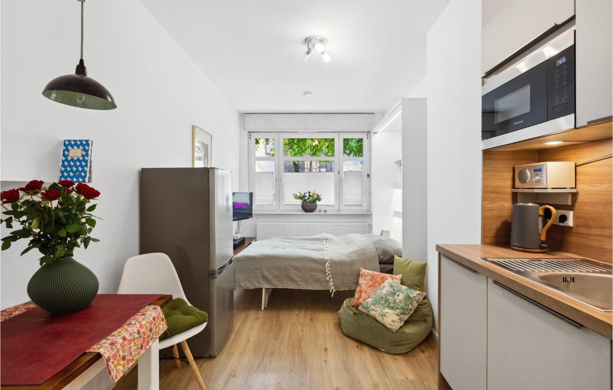 Pet Friendly Apartment In Naumburg With Kitchen Exteriér fotografie