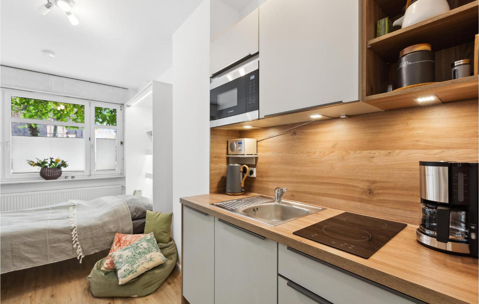 Pet Friendly Apartment In Naumburg With Kitchen Exteriér fotografie